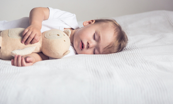 Problemy z zaśnięciem u dziecka – jak sobie poradzić?